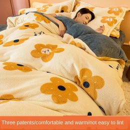Bedding Sets Winter Coral Fleece Bed 4-piece Plush Milk Flannel Sheet And Quilt Cover 3-piece Double-sided