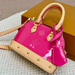 Shell Tote Bag Crossbody Designer Bags Zipper Wallet Designer Fashion Patent Leather Hard Shoulder Bag Handbags Purse Gold Hardware Zipper Purse Smaller Totes