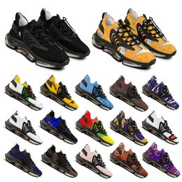 Free shipping Customized Sports Shoes DIY Design Men Women Personalize Diversify Breathable Heighten Comfortable Triple White Black Yellow Pink Tailored Hikers