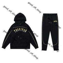 Tracksuit Men's Nake Tech Trapstar Track Suits Hoodie Europe American Basketball Football Rugby Two-Piece With Women's Long Sleeve Hoodie 126