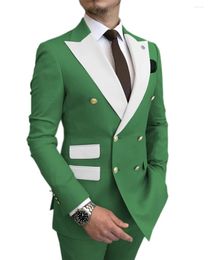 Herrenanzüge 2024 Kostüm Homme Green Men Wedding Prom Männchen Kleid Goldknopf Doppelte Bräutigam Party Tuxedo 2 Stück Set Set