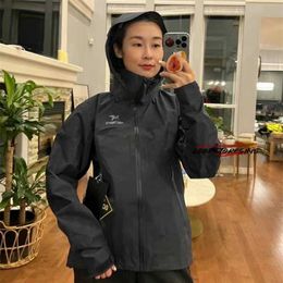 ARC Designer Sport Jakets Windproof Jaket Ar Men's and Women's Hard Shell Sprinkler Shirts