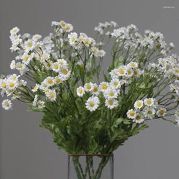 Decorative Flowers 30 Heads Chamomile Branch Fake Silk For Home Garden Decor Flores Artificiales White Daisy Room