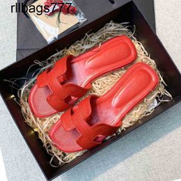 Original Luxury Designer Slipper Oran Slides Summer Fashion Wear Leather Sandals Net Red Korean Flat Bottomed Versatile Beach