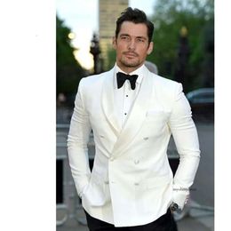 High Quality Ivory Mens Groom Tuxedos Groomsmen Wedding Party Dinner Double Breasted Best Man Suits (Jacket+Pants+Tie) 0516