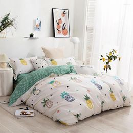 Bedding Sets Fashion Simple Style Bed Linen Duvet Cover Flat Sheet Pillowcases With Cotton Filling Super Soft Home Textile