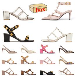 Lady High Heels Wedges Pumps Sandals Famous Designer Women Platform Leather Rivet Pointed Slides Luxury Heel Manual Customized With Box Loafers Silver Pink Sandale