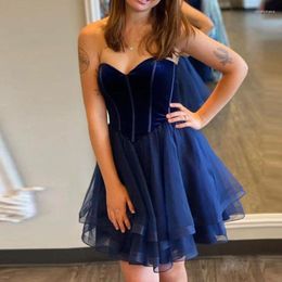 Party Dresses Strapless Mini Sweetheart Tulle Homecoming Dress Sleeveless Lace Up Wedding Simple Backless Banquet Prom Vestidos