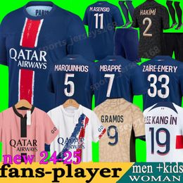 24 25 Maglie da calcio di Dembele Barcola Maglie Maillot Kit MBAPPE 2024 2025 Hakimi Zaire-Emery Kolo Muani Ramos Lee Kang In Men Kids Enfants Set di camicie da calcio Marquino