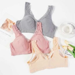 Maternity Intimates Lined Maternity Care Bra Postpartum Soft Breathable Bra Front Opening Button Lace High Elastic Underwear d240516