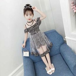 Girl's Dresses 2024 Childrens baby girl dress sheer dress mesh butterfly pleated shoulder cute childrens shorts 3 4 5 6 7 8 9 10 11 12 years old WX