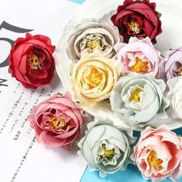 Decorative Flowers 10Pcs Faux Rose Head Retro Fake Flower Home Room Wedding Artificial Christmas Wreath Gift Year Decor 2024