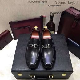 s Low with Dress Leather Shoes British Cut High End Casual New Metal Buckle and Pedal Business Kkt ferragmoities ferragammoities ferregamoities feragamoities K27P