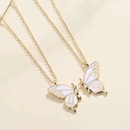 Pendant Necklaces Best Friend Butterfly Necklace Womens Friendship Necklace Animal Kakravik Chain Pendant Mothers Day Gift Designer Jewellery J240513
