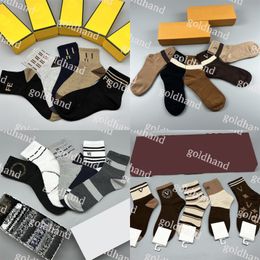 5pairs Cotton Socks Mens Womens Sport Sock Brand Deisnger Letter Socks Fashion Crew Socks No With Box