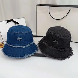 Berets Summer Spring Designer Denim Distressed Hat Ladies Women Fashion Letter Bucket Street Cap