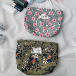 Storage Bags Cosmetic Bag Toiletry For Vacation Floral Printed Vintage Zipper Square Portable