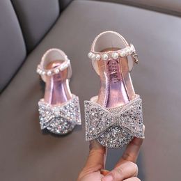 AINYFU Children's Sequins Girls Sweet Bow Rhinestone Princess Shoes Fashion Non-slip Flat Kids Soft Bottom Sandals L2405 L2405