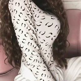 Kobiecowe ubrania seksowne księżycowe T -koszule Top Kobiety z długim rękawem Tuniky graficzne Koszulka Damska Crescent
