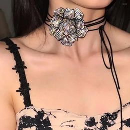 Choker Vintage Luxury Full Rhinestone Big Rose Flower Necklace Women Black Leather Wax Rope Clavicle Chain Adjustable Neck
