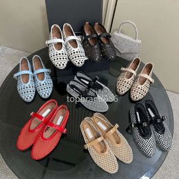 New Fashion Luxury Designer Cut-Outs Mesh Ballet Flats Buckle Strap Dress Shoes Flat Sandal Real Leather Round Toe Dance Shoes Office Wedding Shoes