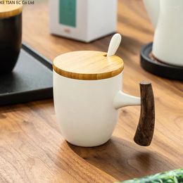 Mugs Japanese Ceramic Coffee Cup Black White Couple With Lid Spoon Creative Home Large Capacity Breakfast Milk Mug Gifts