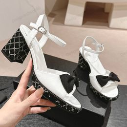 Luxury Slingbacks Chunky Heel Women Designer Vintage Heeled Bowtie Fishman Sandals Calfskin Slip On Gladiator Gem Patchwork Sandal Buckle Adjustable Dress Shoes