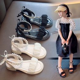 Mädchen Sandalen Kinder Sommer New Kids Mode weiche Prinzessin Spitze Vielseitige Perlen schöne Kleidungsschuhe für die Party Hochzeit L2405 L2405