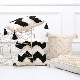 Pillow Boho Tufted Four-corner Fringe Case Black Beige Geometric Embroidered Throw Pillows Decorative Covers For Sofa