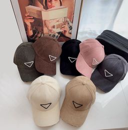 Men Corduroy Baseball Cap Womens Canvas Hat Ball Trend Designers Caps Summer Womens Letter Sunhats 7 Colors with Tops Quality2448501