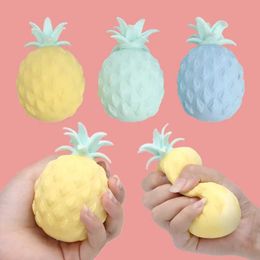 Decompression Toy Interesting Ventilation Pineapple Squeeze Ball Gift Pressure Relief Fidget Sensor Simulates Fruit Food H240516