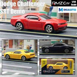 Diecast Model Cars 1/64 Dodge Challenger SRT Presentation 1 64 Die Cast Super Sports Toy Car Model 3-inch Hot Wheeled Mini Childrens Metal Gift WX