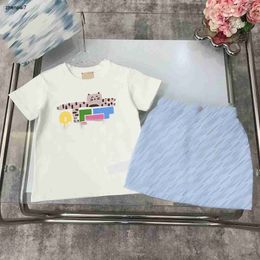 Top girl Tracksuits designer KIds Clothes Baby Dress Suits 2pcs Colourful letter T-shirt and letter printed denim skirt June20