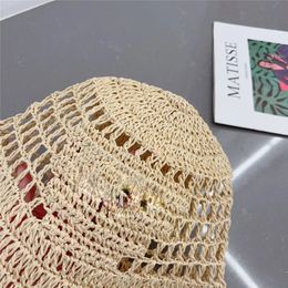 New Hats Designer Brim Wide Straw Caps Hand Woven Embroidered Letters Women Summer Beach Strawhat Suitable for Travel Bonnets Raffia Bucket Hats