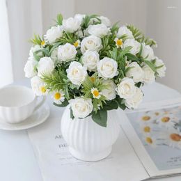 Decorative Flowers 6roses 5daisies Mixed Bouquet Home Decor Bridal Wedding Scene Decorations Festival Party Decoration