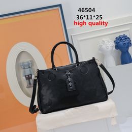 Luxury designer Denim Vintage Shoulder Bags Women Tote Canvas Handbag Underarm Bag Print Purse Backpack Hardware Pouch shopping Bag For Girls Party Messenger Bag