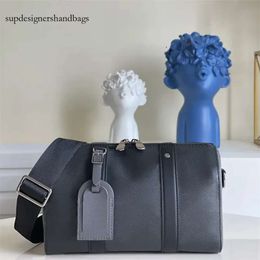 10A Retro Mirror Quality Designers Shoulder Genuine Leather Messenger Bag for Men With Box L301