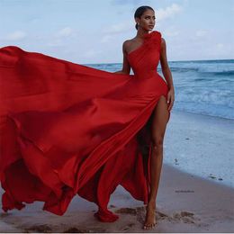 Red Prom Dresses Pleated One Shoulder Side Slit Feather Evening Gown A Line Boho Dubai Arabia robe de soiree 0516