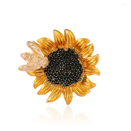 Brooches Retro Sunflower Little Bee Brooch High-End Women Pin Fixed Clothes Cute Japanese Style Suit Ornament Rhinestone Jewellery Gift