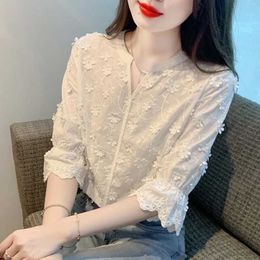 Women's Blouses Shirts New Fashion Stereoscopic Embroidered White Woman Blouse 2023 Stylish Elegant Womens Cotton Shirts Floral Short Slve Tops 9638 Y240510