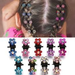 Haarzubehör Mini -Strasshaar Clip Frauen Kristall Blume Haarkrallen glänzende Metallhaarclips Kinderparty Kopfbedecke Haarzubehör WX WX