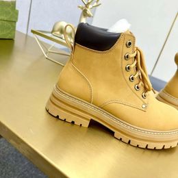 Designer short boots winter boots flat heel lace up Martin boots luxurious temperament high-quality women's boots popular winter items #078111