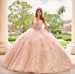 Pembe tatlım quinceanera elbise 2024 altın çiçek çiçekleri boncuklar prenses balo elbisesi tatlı 15 vestidos de xv anos parti elbisesi