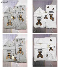 Top newborn jumpsuits Doll bear pattern toddler Five piece set Size 52-80 CM Jumpsuit Saliva towel Hat Fang Bei Embrace a quilt 24April