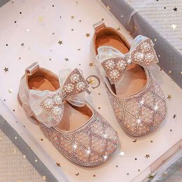 Festa New Girls Dance Bling Wedding Pearl Mary Jane Sapatos de couro quadrado Sapatos de shinestone Sapatos R L l
