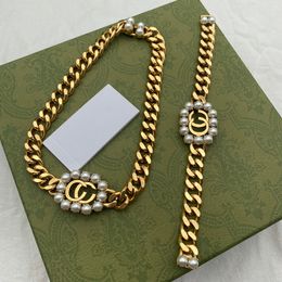 Classic Necklaces Designer new pearl Jewellery set gold gift, pearl Pendant Necklaces to send friends Jewellery