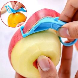 Potato de batata doméstica Sublimação Apple Tool Tool Ring Ring Plástico Casca de laranja portátil portátil Multi-Purpose Plane de cozinha vegetal Ferramentas de cozinha TLY021 S S