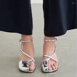 Dress Shoes Fashion Trends Women's Custom Toe Sandals Designer Style Summer Cross Straps Pumps Round High Heels
