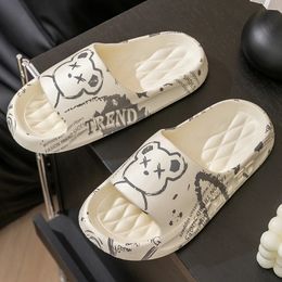 Fashion Summer Cartoon Bear Men Home Shoes Gent Nonslip Soft Indoor Slides Lithe Cosy Sandals Couple Slipper Flip Flops 240507