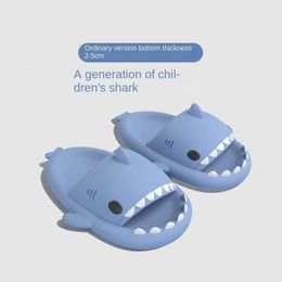 Shark Child Slipper Summer Cartoon Animal Shoe Boy Girl Indoor Non-Slip Bath Female Baby-Child Sandal Slippers L2405 L2405